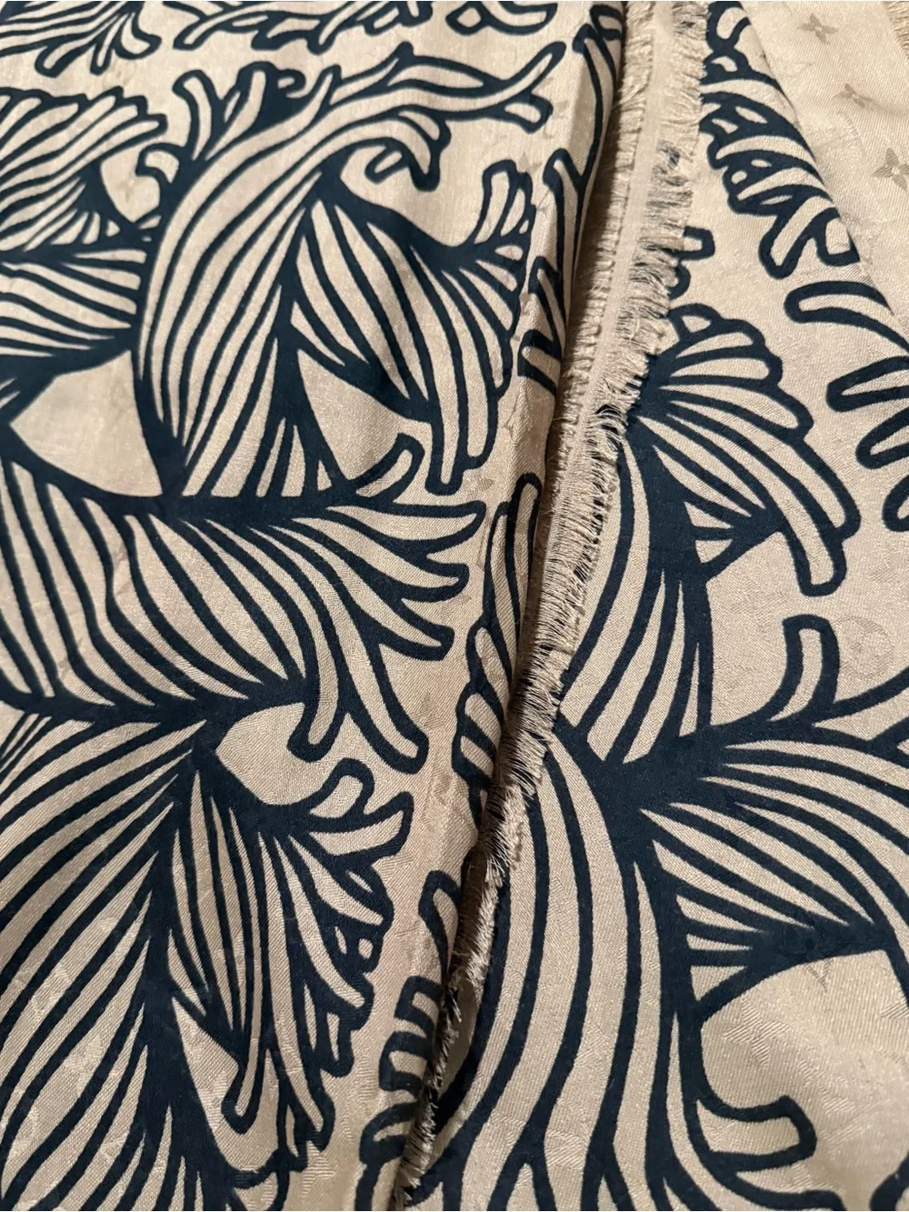Louis Vuitton x Christopher Nemeth Oversized Monogram Rope Shawl Wrap 55x77 - Picture 6 of 8